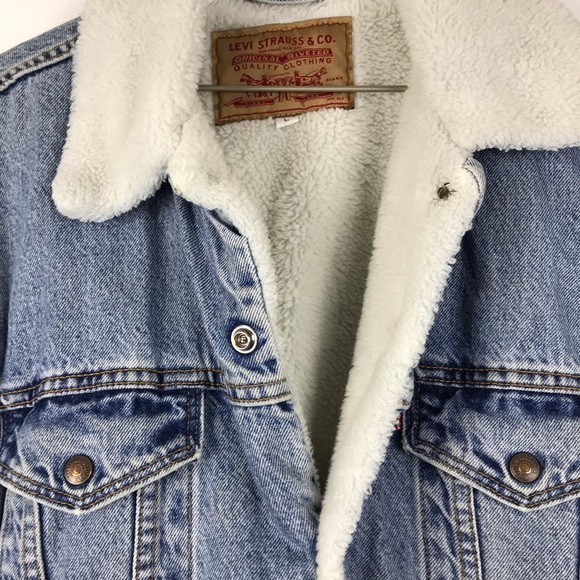 [Sold] Vintage Levi’s Trucker Jean Jacket Sherpa - Picture 3 of 8